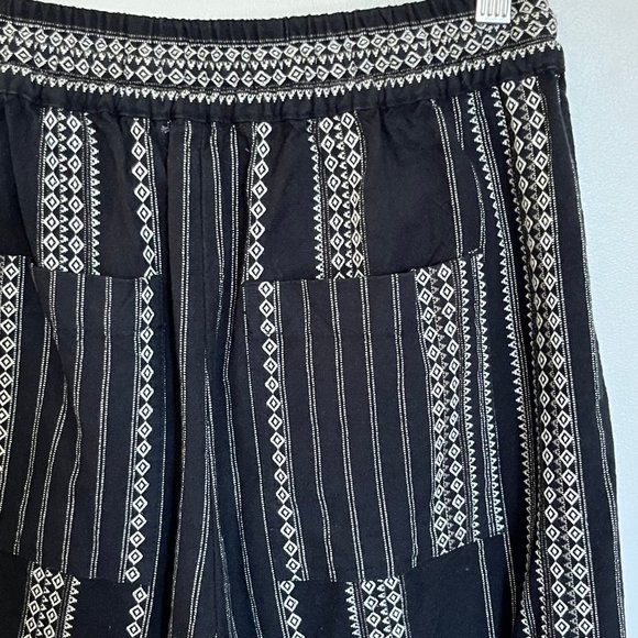 Anthropologie Tribal Pattern Pants - Picture 8 of 9